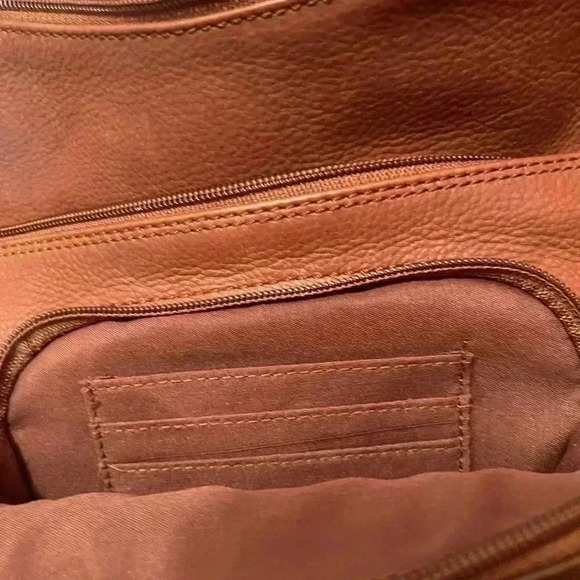 Stone Mountain buttery leather organizer handbag. - Picture 8 of 15